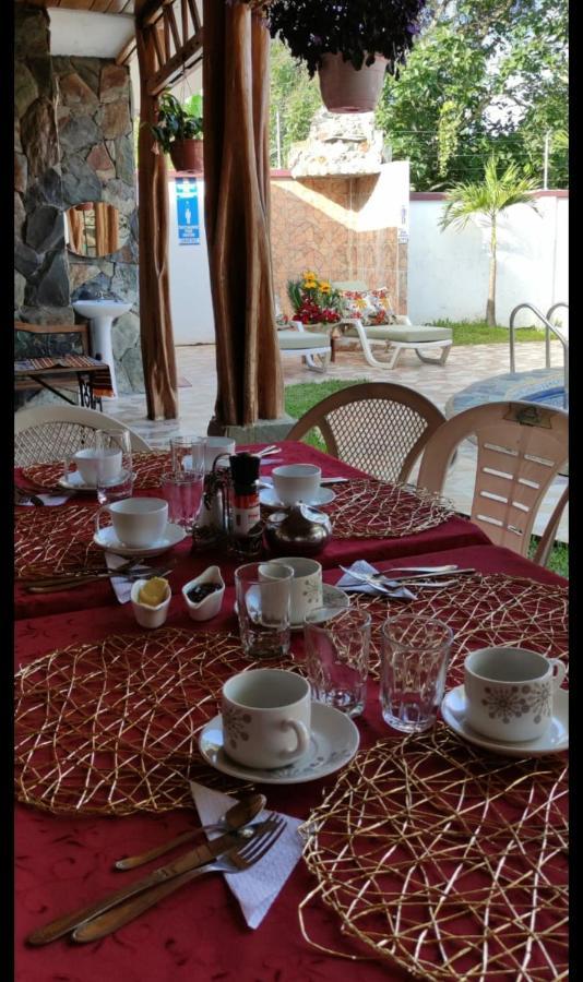 Villa La Casa De La Abuela Sucua Esterno foto