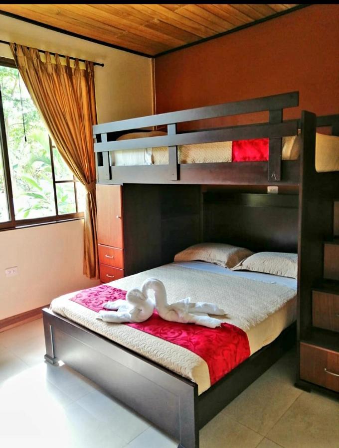 Villa La Casa De La Abuela Sucua Esterno foto