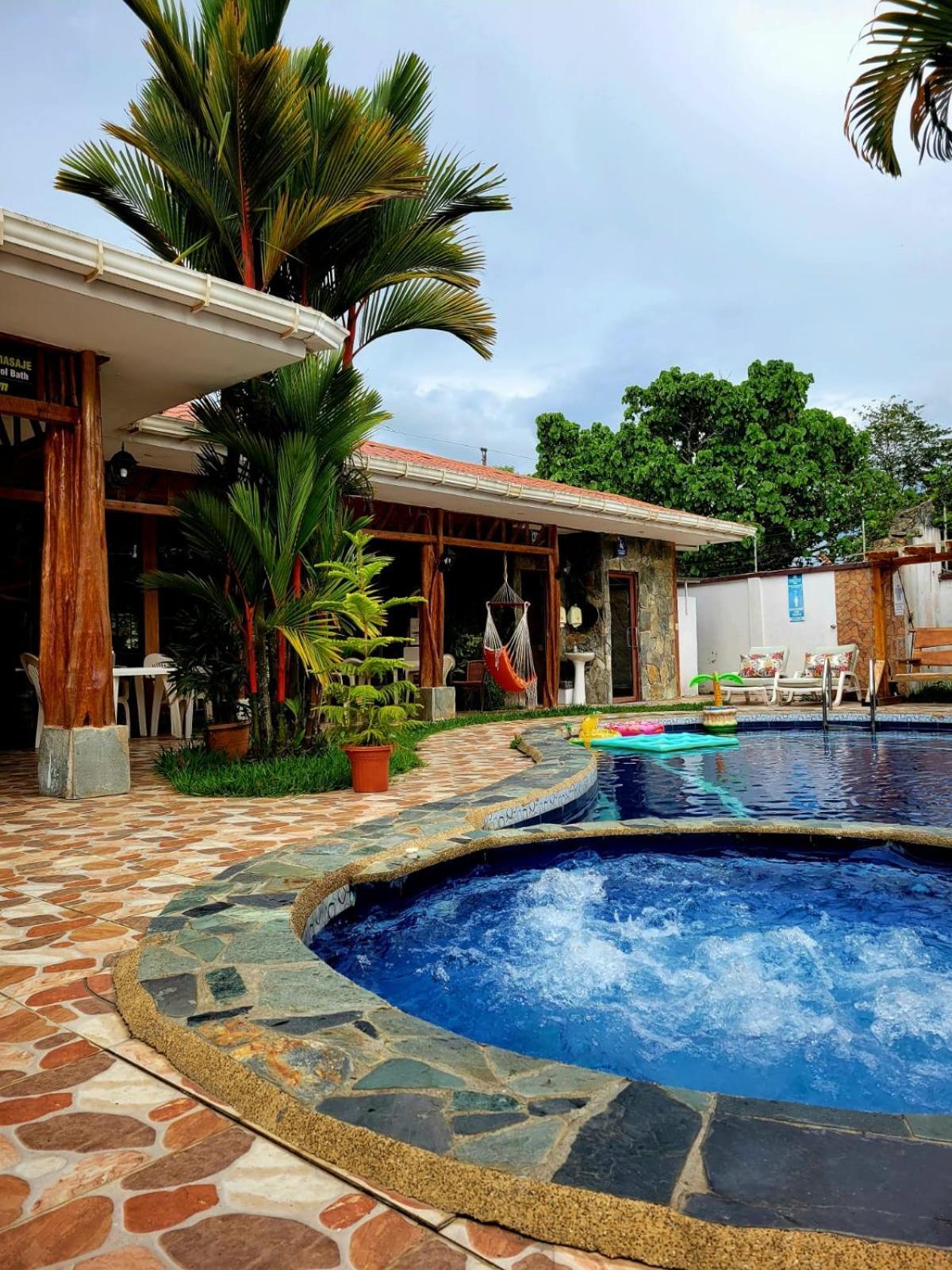 Villa La Casa De La Abuela Sucua Esterno foto